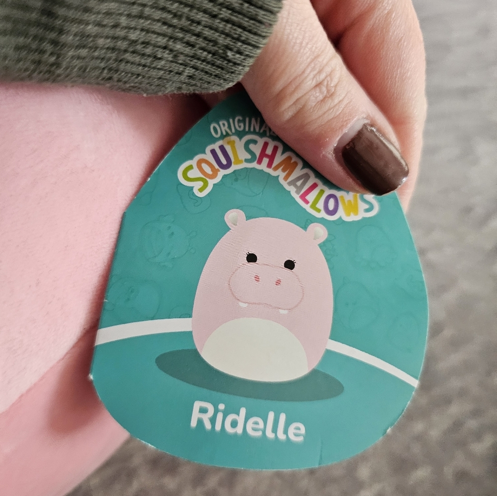 ORIGINAL SQUISHMELLOW RIDELLE - Picture 2 of 2